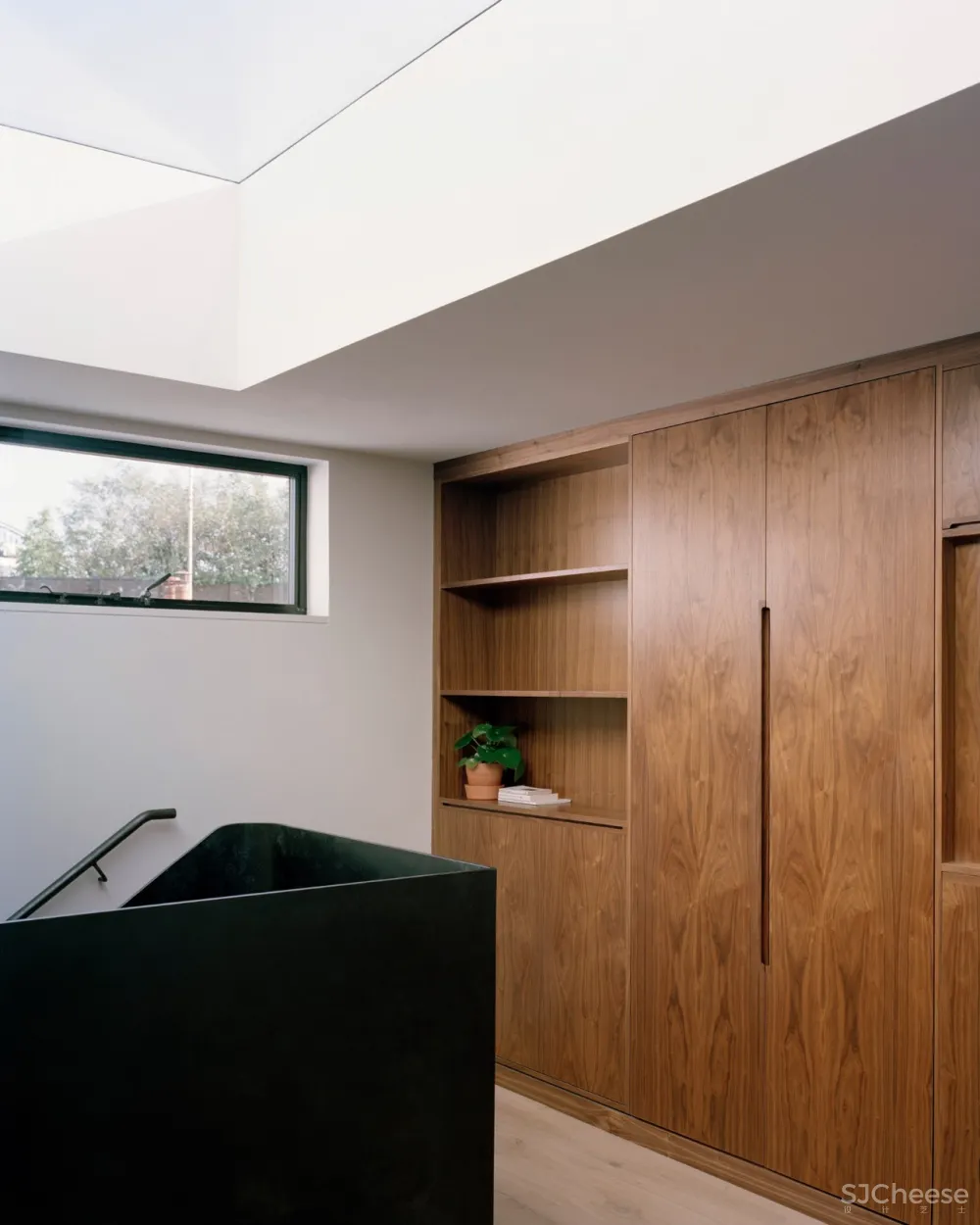 首发 | Tasou Associates将废弃的伦敦仓库改造成办公室