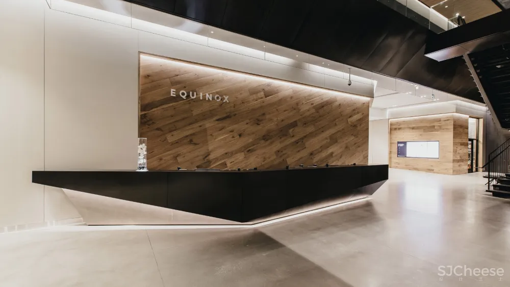 首发 | 泥土混凝土和金属结合:温哥华Equinox健身中心