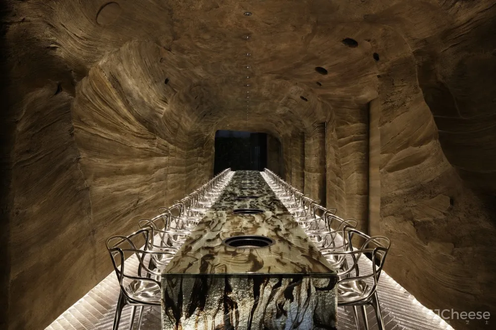 Ryoji Iedokoro建筑事务所,日本Nikunotoriko餐厅