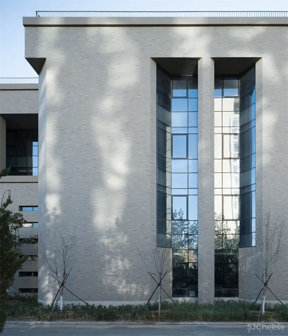 UAD | 大连理工大学管理与经济学部楼