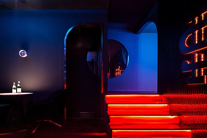 新作 | 南京缐状建筑设计研究室：杭州 噪音银行酒吧