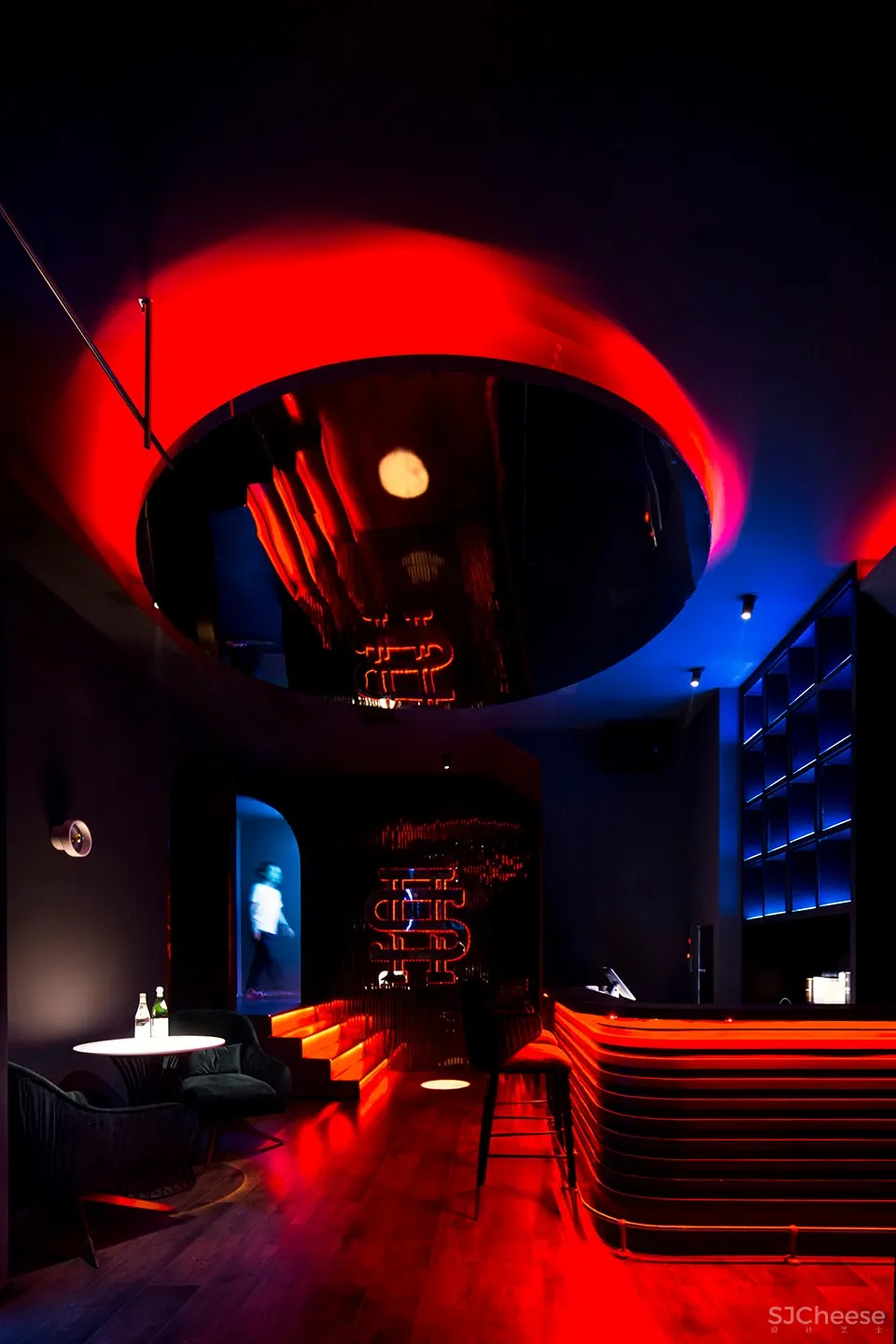 新作 | 南京缐状建筑设计研究室:杭州 噪音银行酒吧