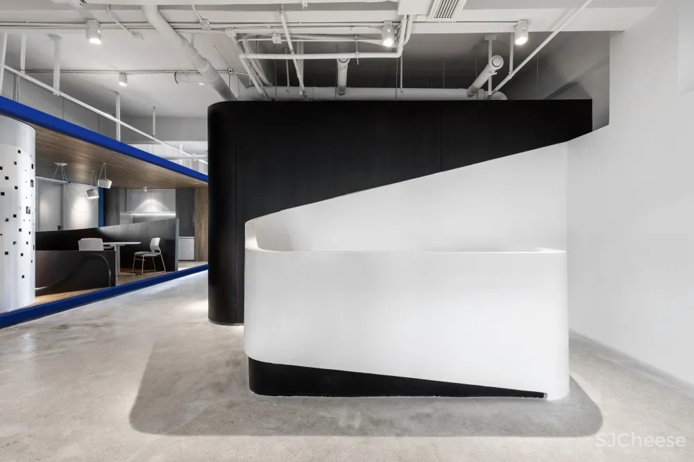 成都向上空间设计 | 办公空间<蓝•白>