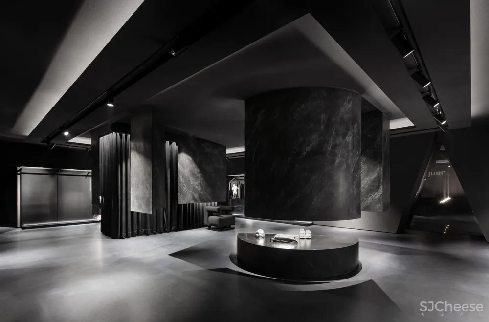 新作 | WGNB:首尔 Juun.J旗舰店