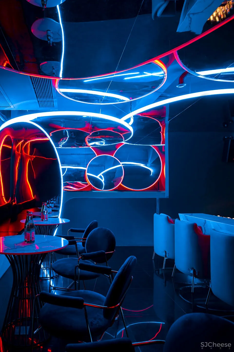 新作 | 南京缐状建筑设计研究室:杭州 噪音银行酒吧