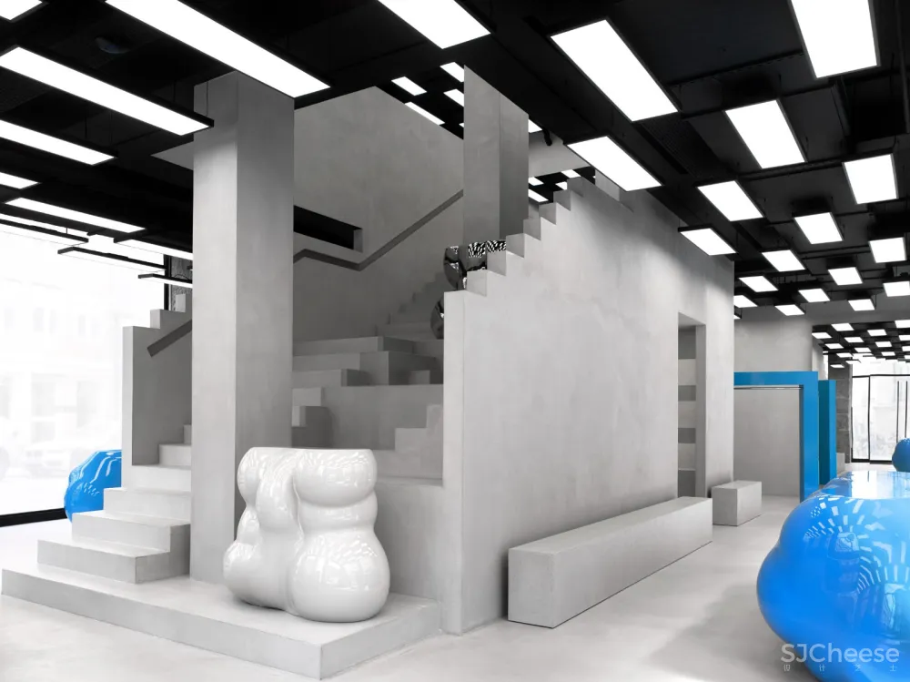 首发 | Axel Arigato:极简主义野兽派 哥本哈根旗舰店