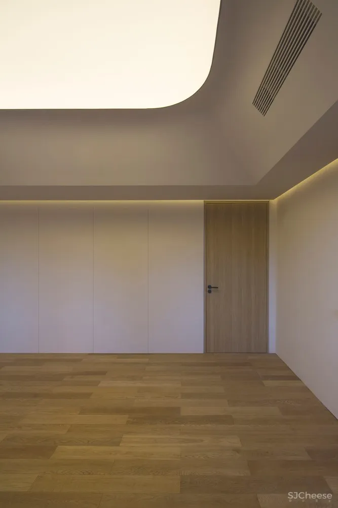 住宅 | Atelier DL设计,星夜与向日葵厅 
<span style="position: relative; bottom: 2px; display: inline-block; vertical-align: middle; margin-left: 8px; width: 20px; height: 20px; background: #ffd914; text-align: center; font-size: 14px; border-radius: 3px;">首</span>