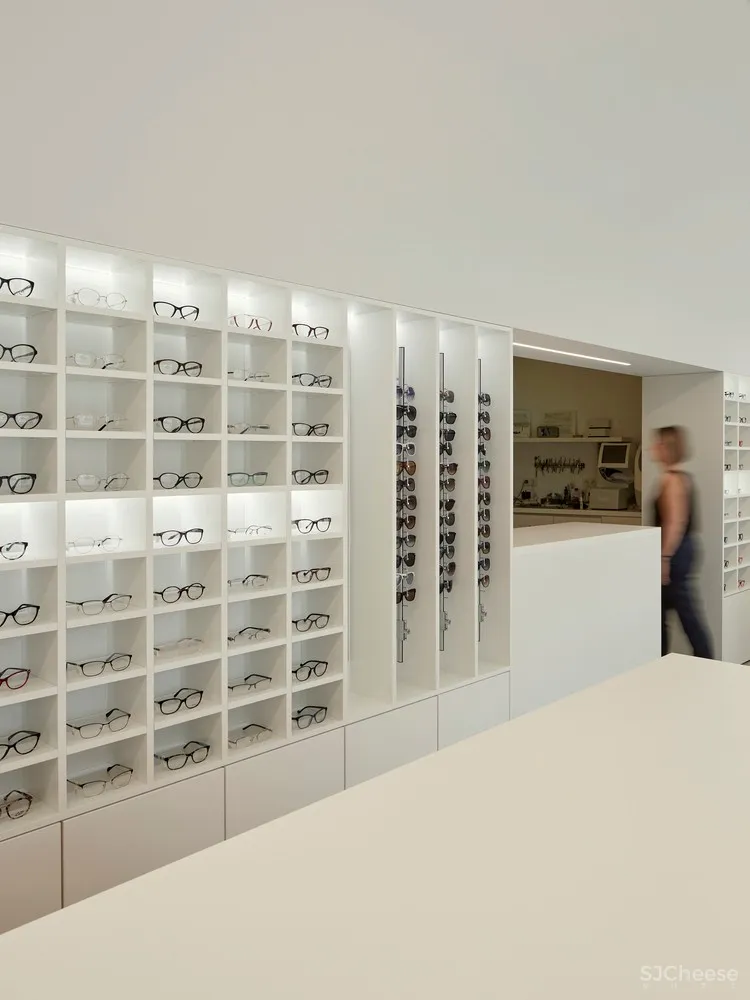 首发 | Bruno Dias Arquitectura:Lena 光学眼镜店