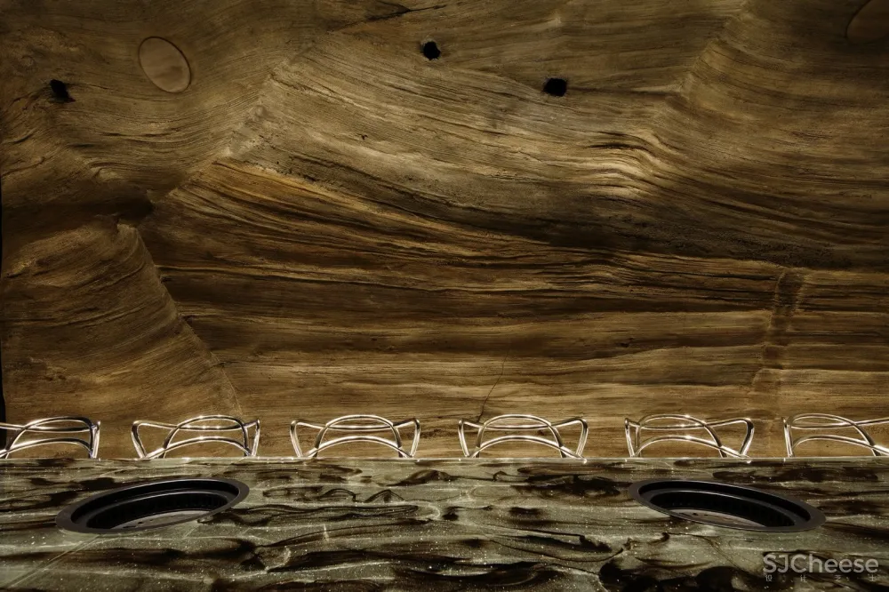 Ryoji Iedokoro建筑事务所,日本Nikunotoriko餐厅