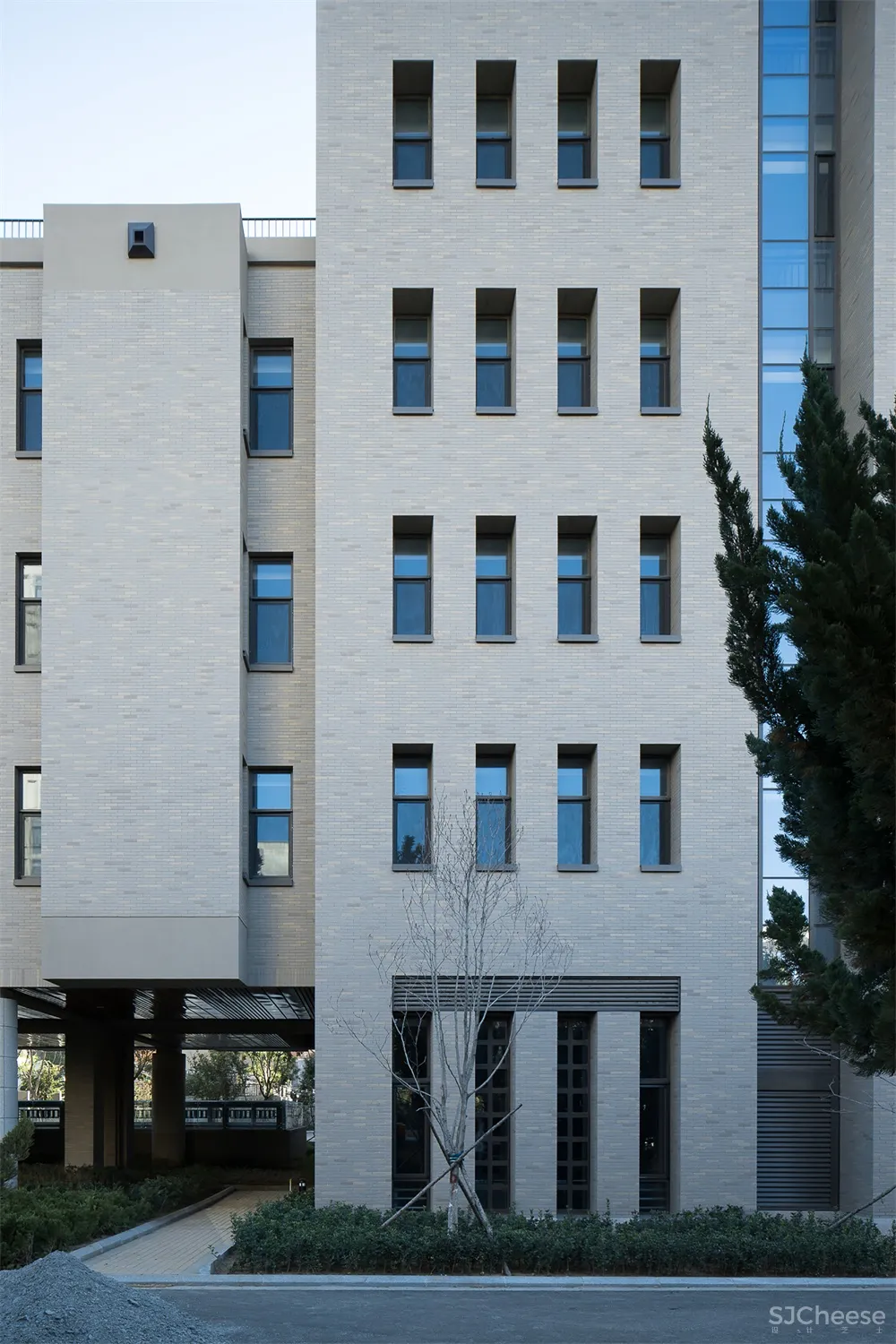 UAD | 大连理工大学管理与经济学部楼