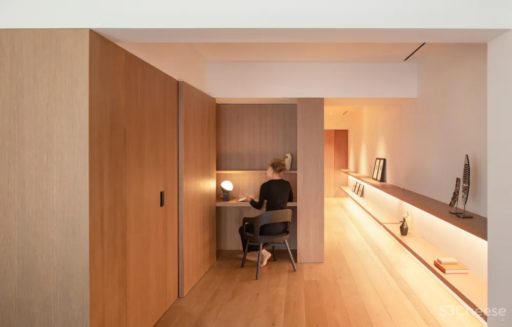 首发 | Francesc Rife设计工作室,巴塞罗那 ME Apartment 
<span style="position: relative; bottom: 2px; display: inline-block; vertical-align: middle; margin-left: 8px; width: 20px; height: 20px; background: #ffd914; text-align: center; font-size: 14px; border-radius: 3px;">首</span>