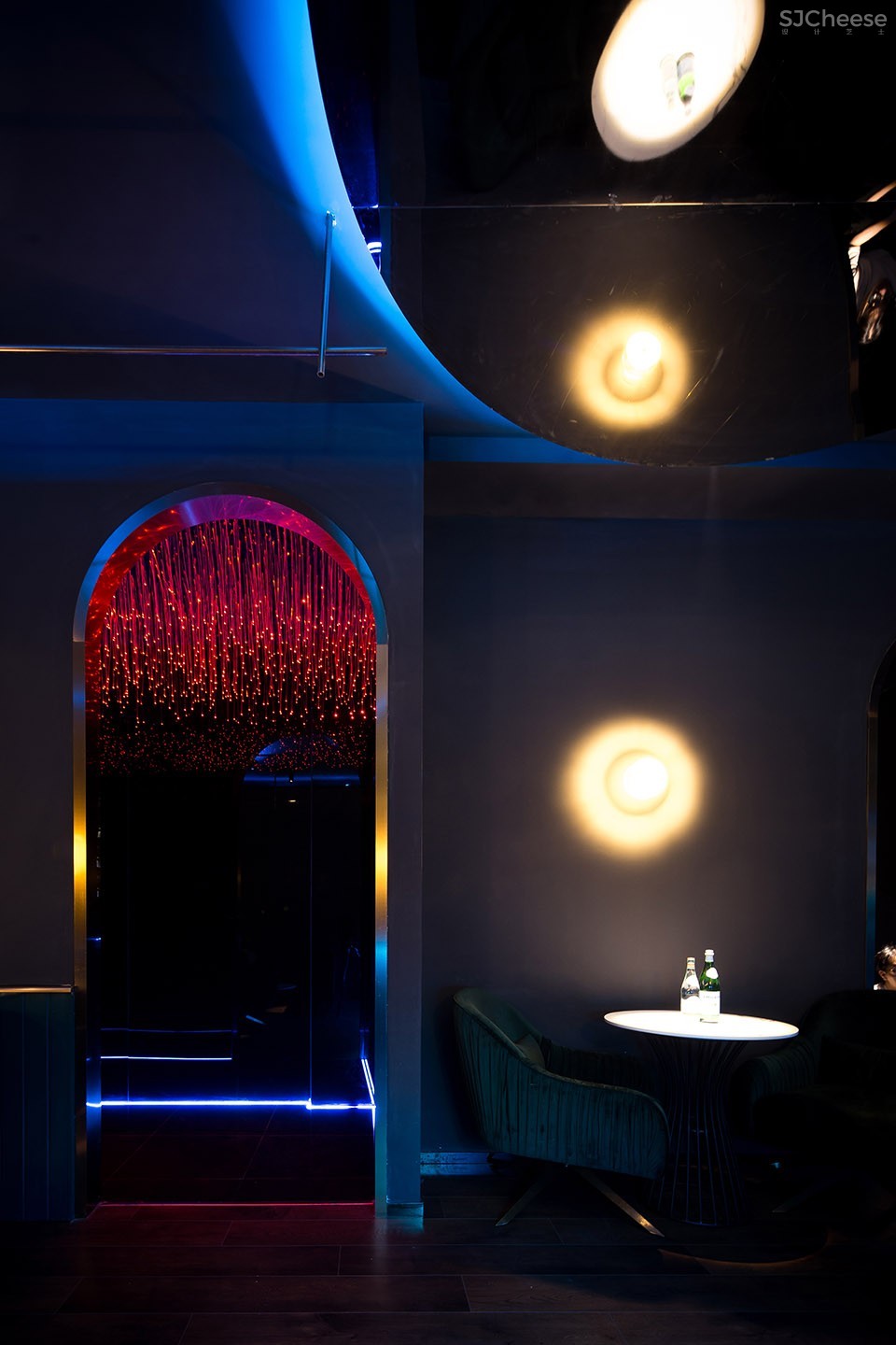 新作 | 南京缐状建筑设计研究室:杭州 噪音银行酒吧