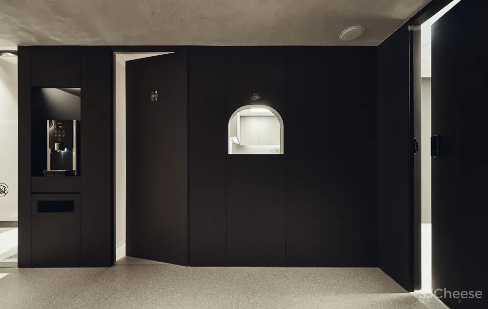 带毛孩去洞窟看医生！唤醒动物原始记忆的新型态医院 觉知造所