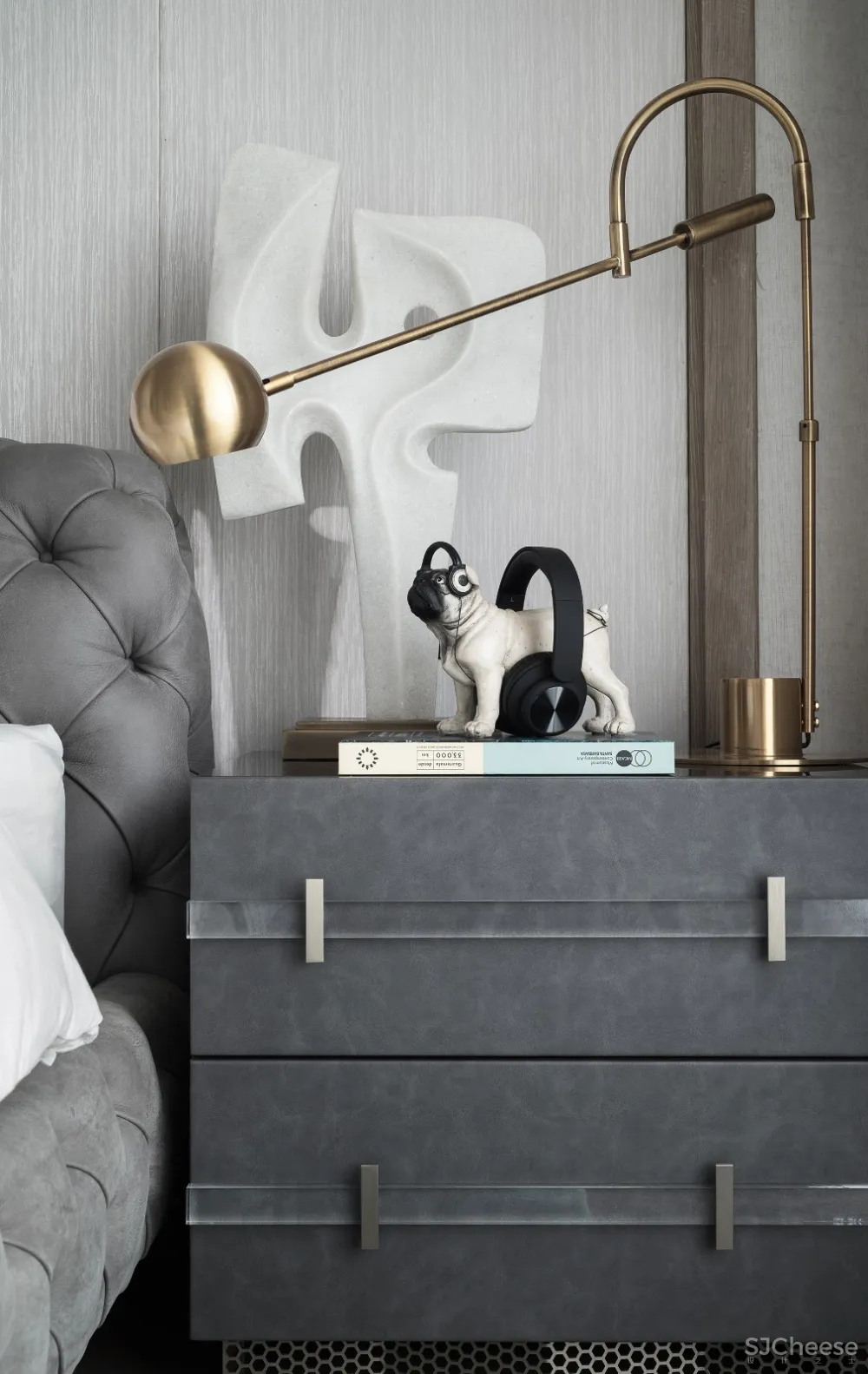 达文设计 | 深圳半岛城邦顶层复式:用艺术定义一座时代豪宅坐标 
<span style="position: relative; bottom: 2px; display: inline-block; vertical-align: middle; margin-left: 8px; width: 20px; height: 20px; background: #ffd914; text-align: center; font-size: 14px; border-radius: 3px;">首</span>