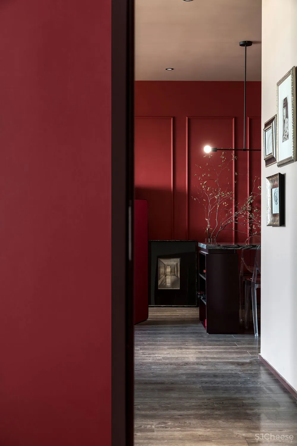 黎秋辰 | 楝今 / 静与扬的红烈交织