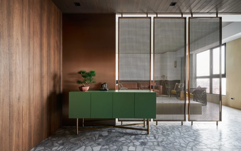 春泥秋阳 / 好室设计