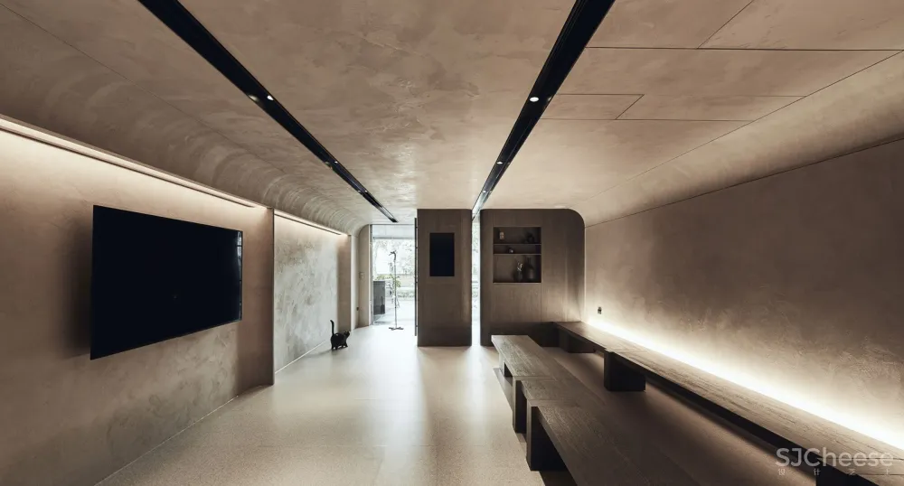 带毛孩去洞窟看医生！唤醒动物原始记忆的新型态医院 觉知造所