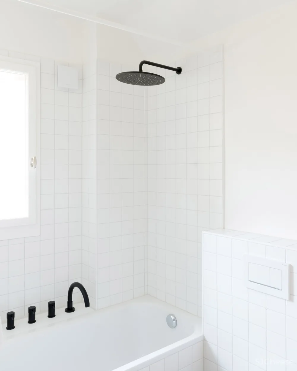 首发 | 布里斯森事务所更新了瑞士“混合”住宅与蓝色橱柜 
<span style="position: relative; bottom: 2px; display: inline-block; vertical-align: middle; margin-left: 8px; width: 20px; height: 20px; background: #ffd914; text-align: center; font-size: 14px; border-radius: 3px;">首</span>