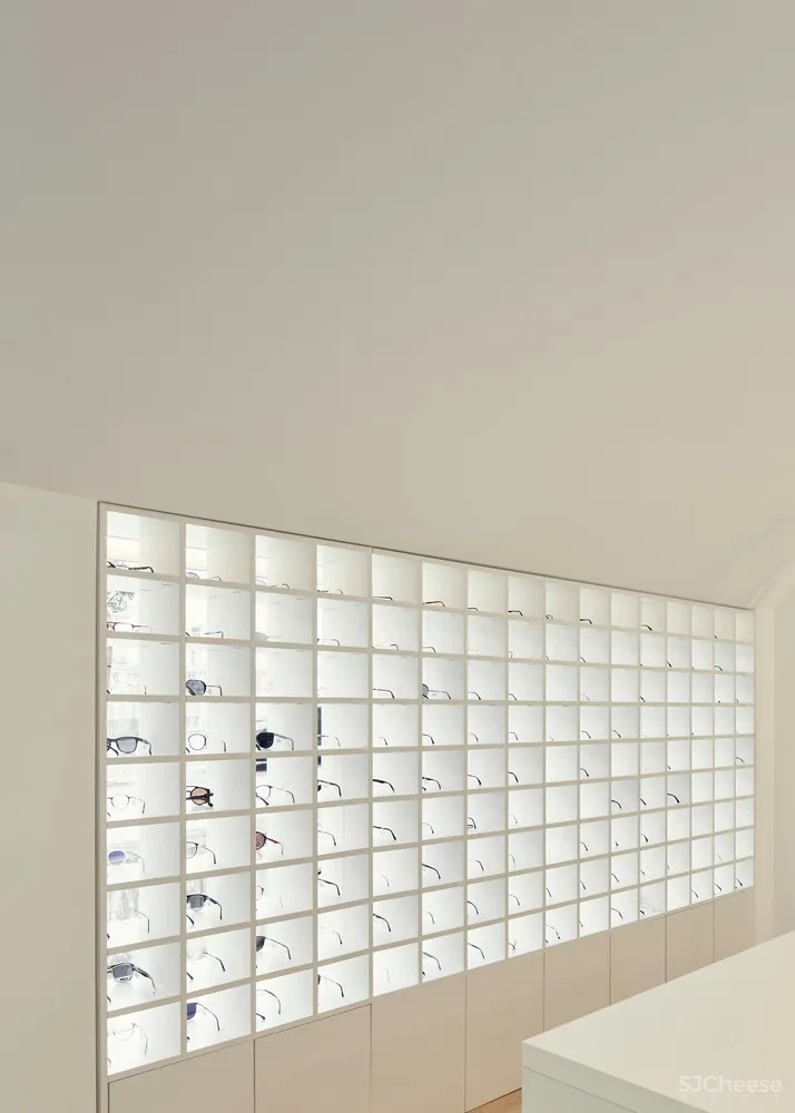 首发 | Bruno Dias Arquitectura:Lena 光学眼镜店