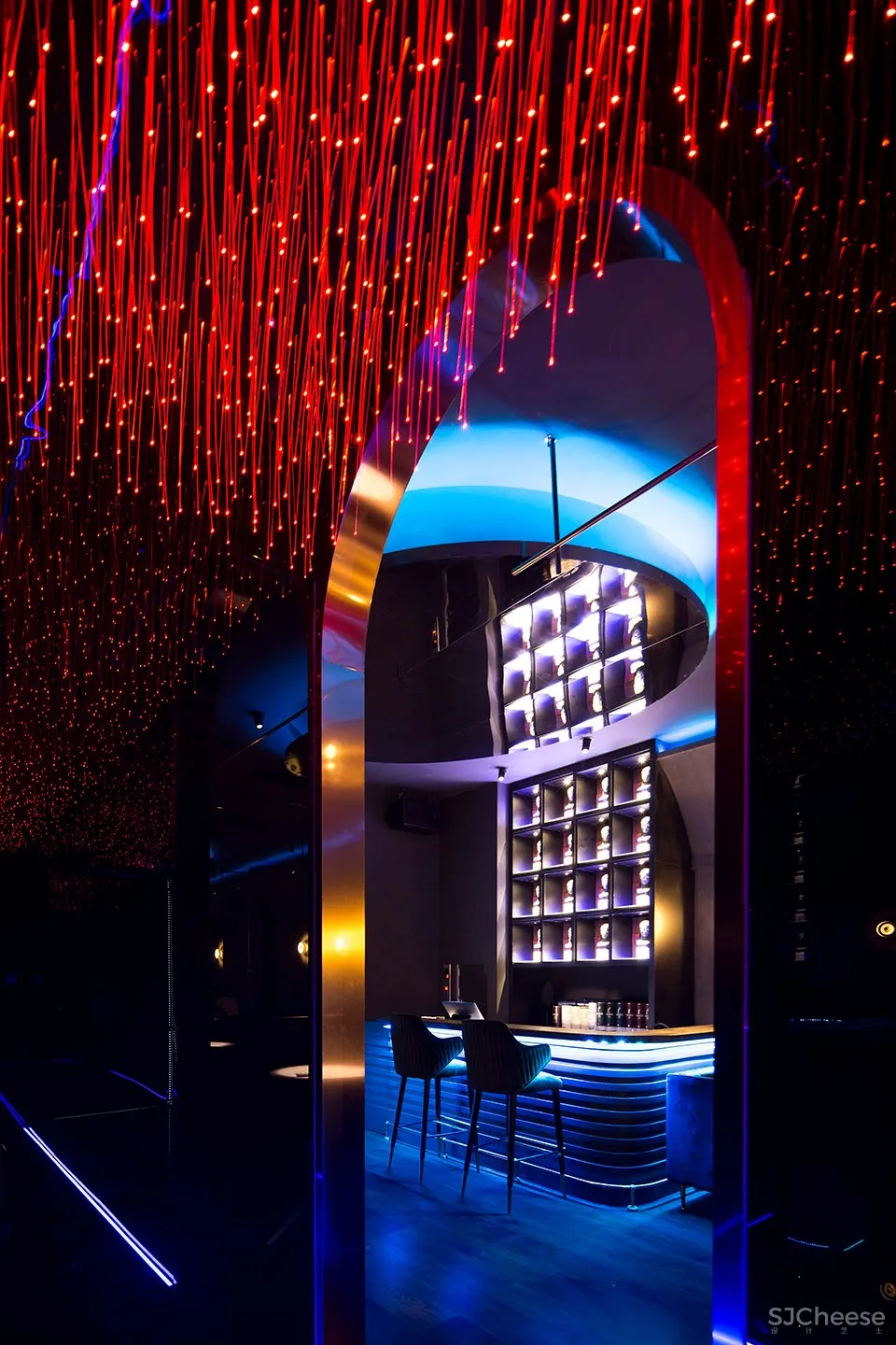 新作 | 南京缐状建筑设计研究室:杭州 噪音银行酒吧