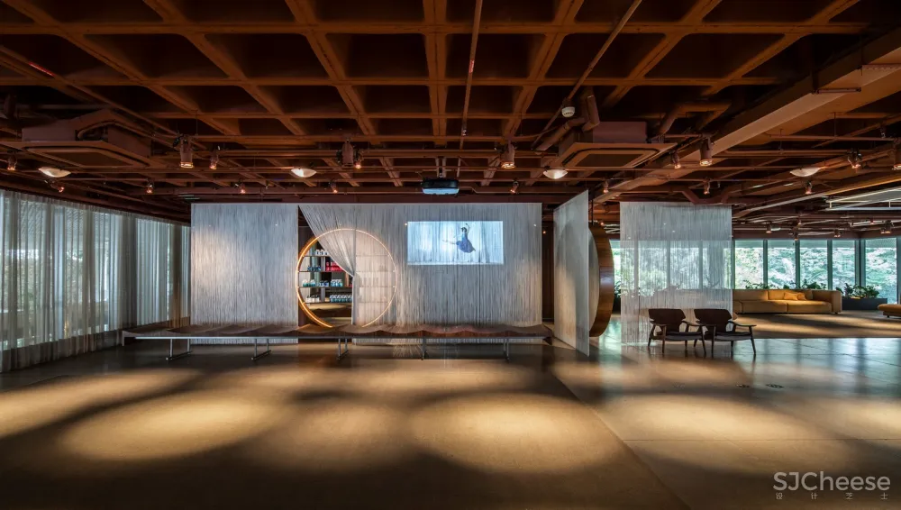 首发 | 圣保罗新总部Natura NASP接待/ Penha工作室