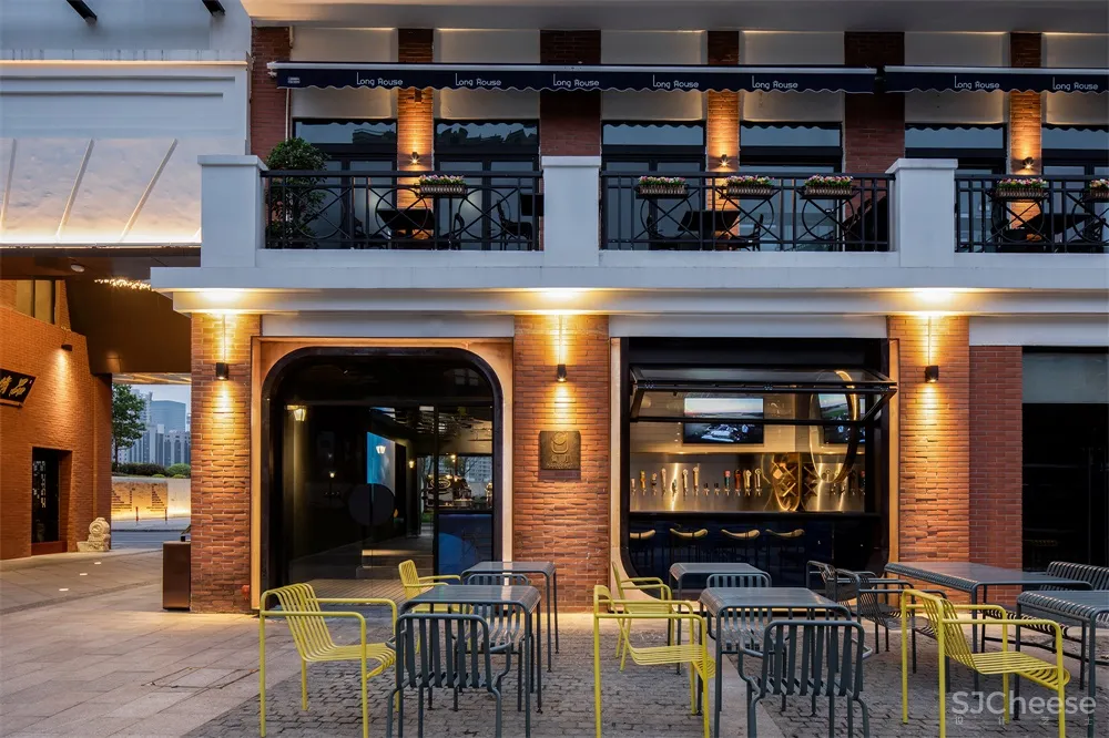 一持工作室 | 老上海油脂厂改造“倾月”酒吧