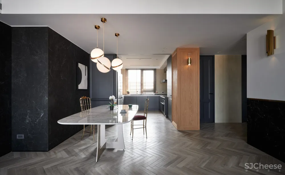 春泥秋阳 / 好室设计