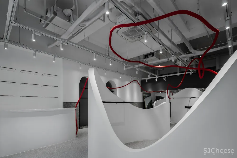 SHOWNI 精品服装店 | 尤格设计