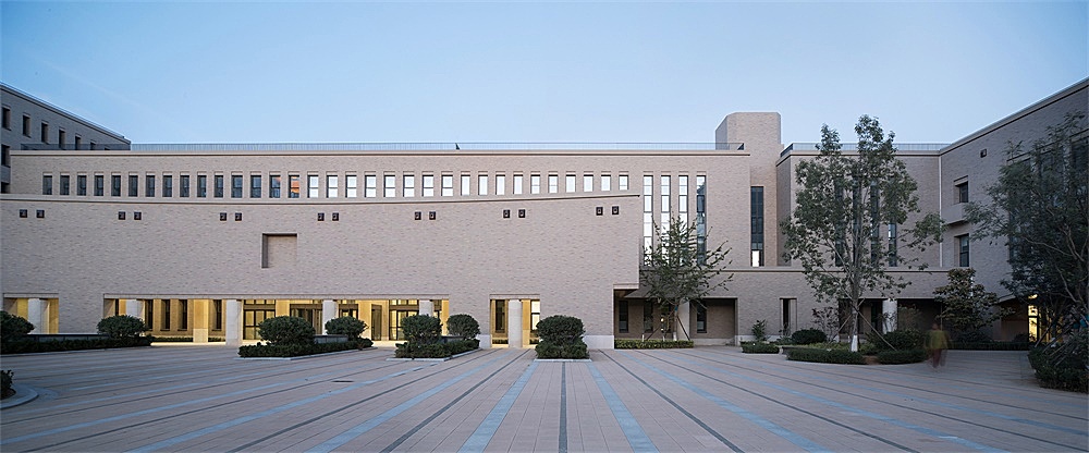 UAD | 大连理工大学管理与经济学部楼