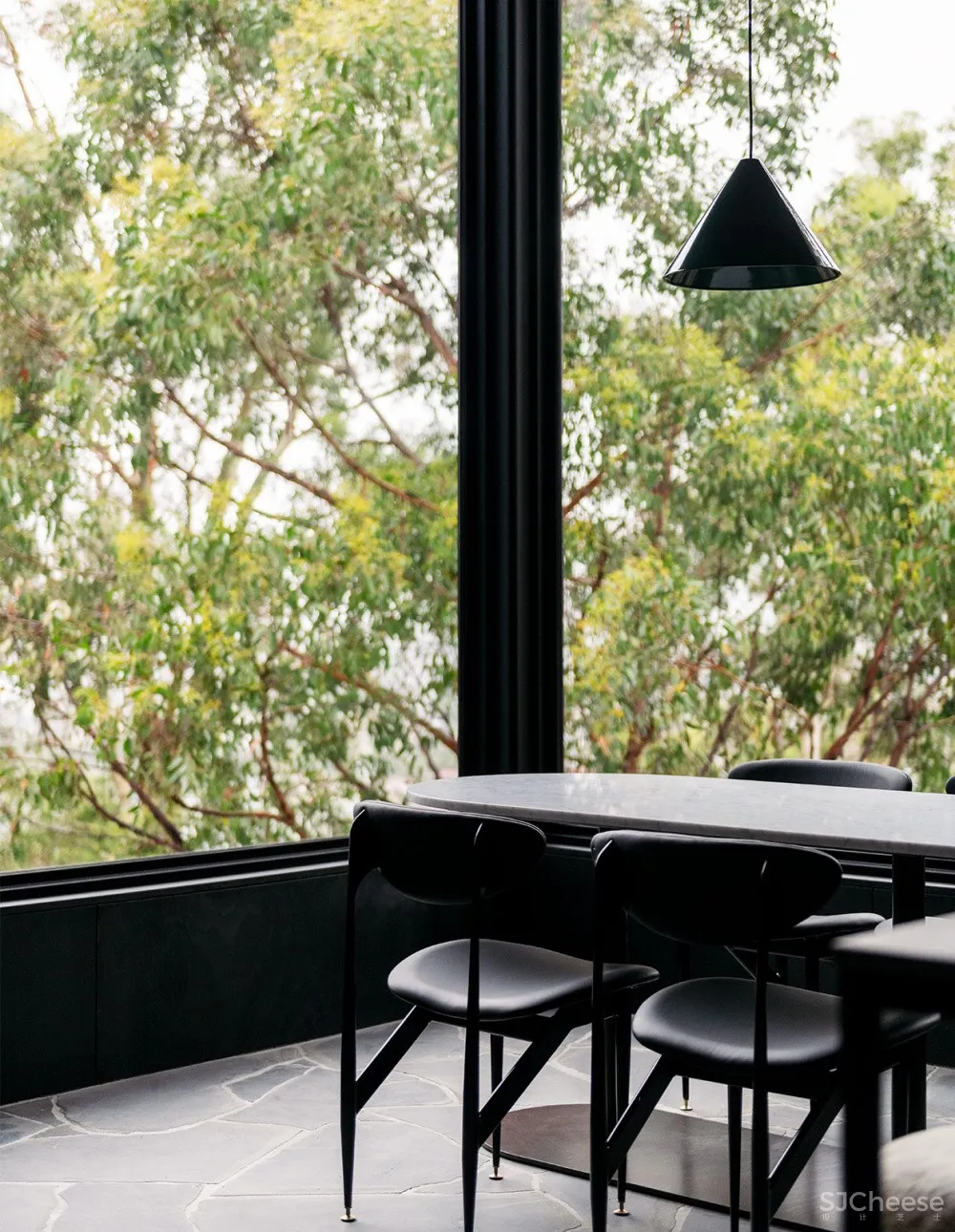 首发 | 建筑师Murray Barke与Lauren Bamford,一座摄影师的简约住宅 
<span style="position: relative; bottom: 2px; display: inline-block; vertical-align: middle; margin-left: 8px; width: 20px; height: 20px; background: #ffd914; text-align: center; font-size: 14px; border-radius: 3px;">首</span>