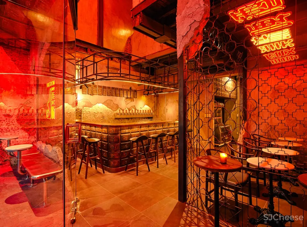 首发 | 泰国曼谷,由Taste Space设计的TAI SOON BAR
