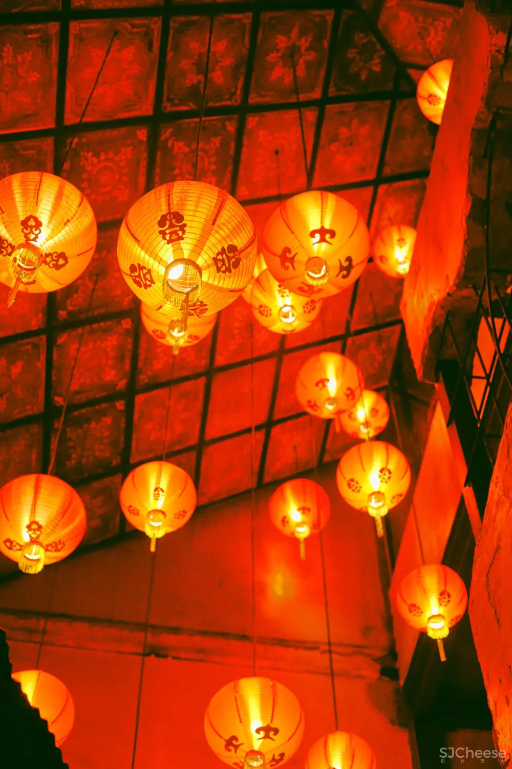 首发 | 泰国曼谷,由Taste Space设计的TAI SOON BAR