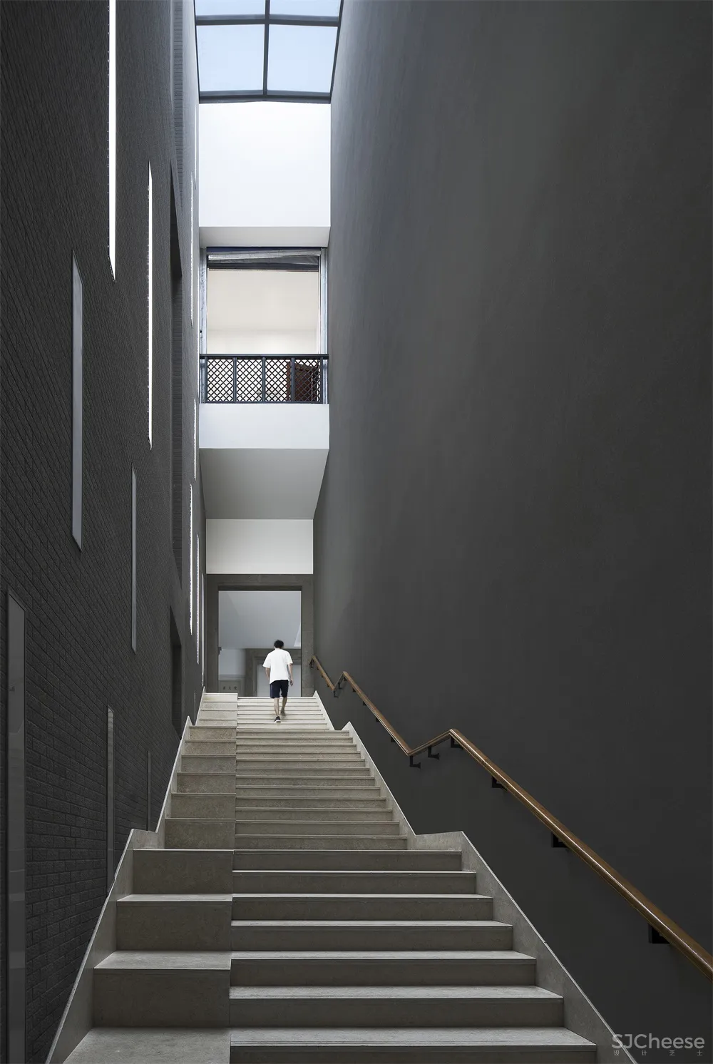 UAD | 大连理工大学管理与经济学部楼