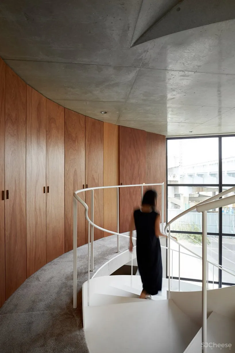 御手洗龍建築設計丨东京stir餐厅+住宅