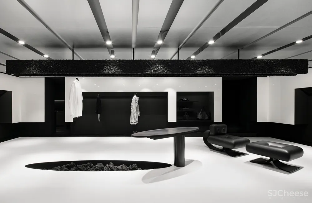 新作 | WGNB:首尔 Juun.J旗舰店