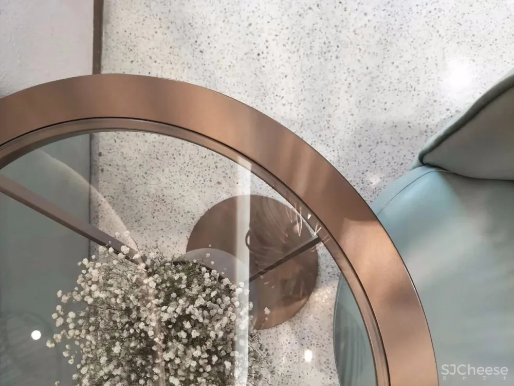 容德医馆：自然原色的本草宣言