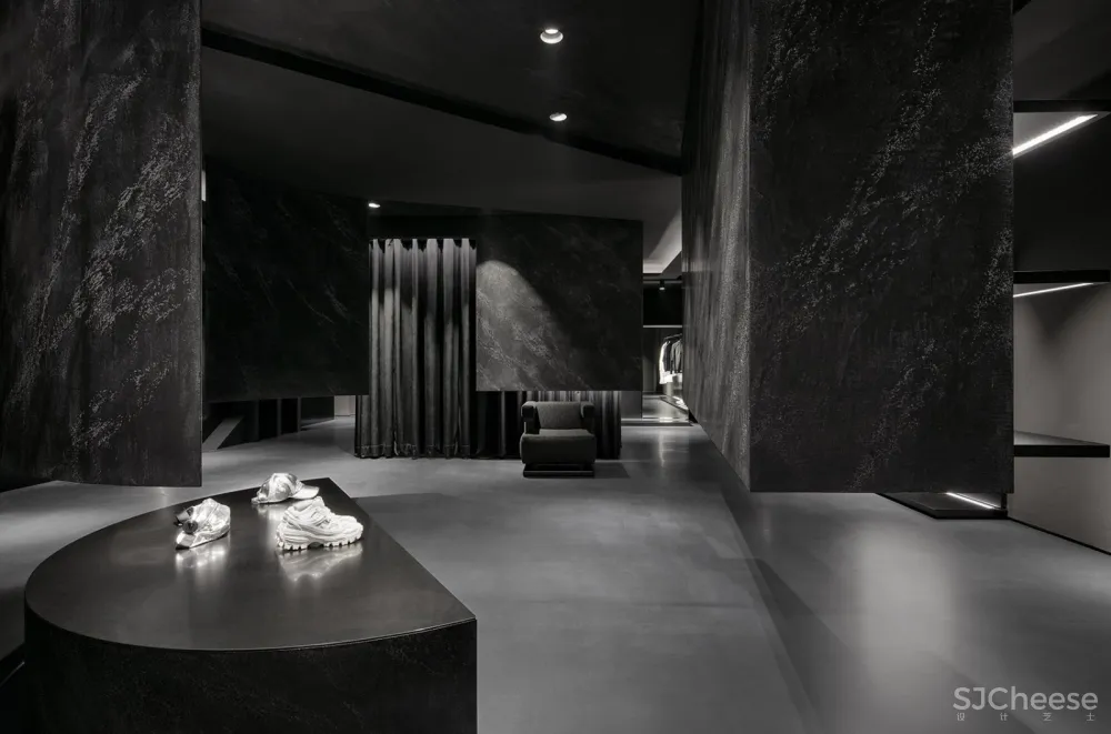 新作 | WGNB:首尔 Juun.J旗舰店