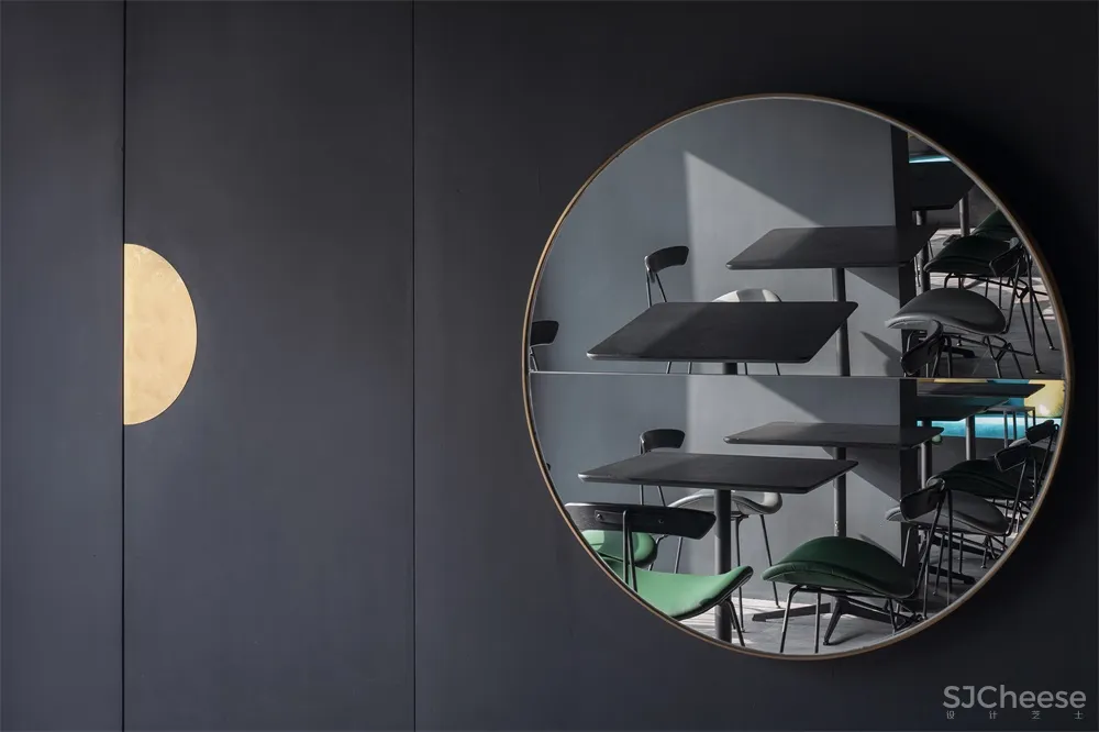 一持工作室 | 老上海油脂厂改造“倾月”酒吧