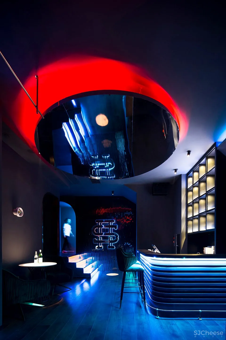 新作 | 南京缐状建筑设计研究室:杭州 噪音银行酒吧