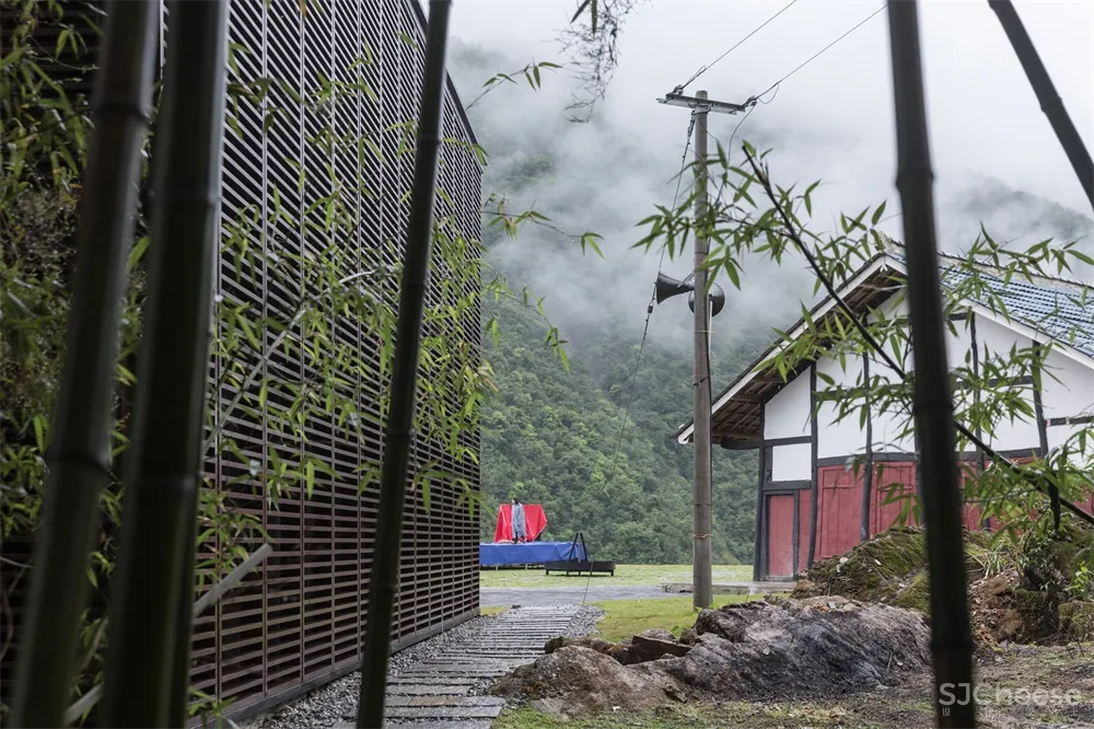 休耕建筑 | 贵州大山里的山间餐厅与酒吧