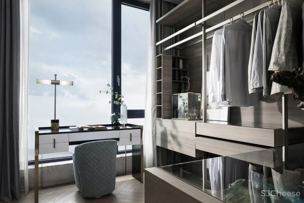 达文设计 | 深圳半岛城邦顶层复式:用艺术定义一座时代豪宅坐标 
<span style="position: relative; bottom: 2px; display: inline-block; vertical-align: middle; margin-left: 8px; width: 20px; height: 20px; background: #ffd914; text-align: center; font-size: 14px; border-radius: 3px;">首</span>