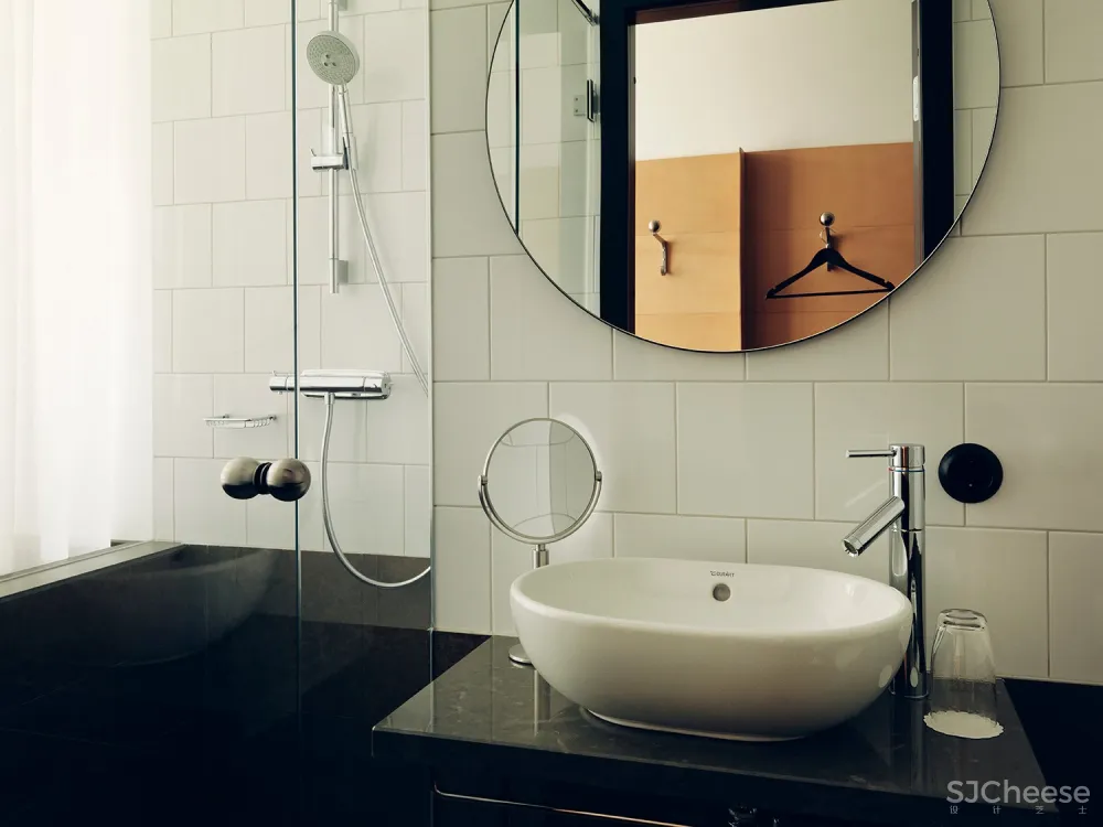 首发 | Wing_rdhs设计,瑞典路上的Miss Clara精品酒店