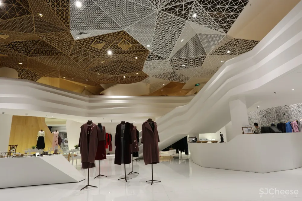 十 = 十概念生活馆