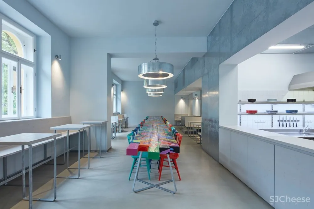 首发 | Mimosa architekti设计,布拉格清新“鳄梨帮派”餐厅