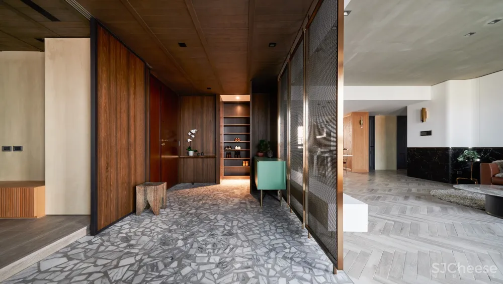 春泥秋阳 / 好室设计