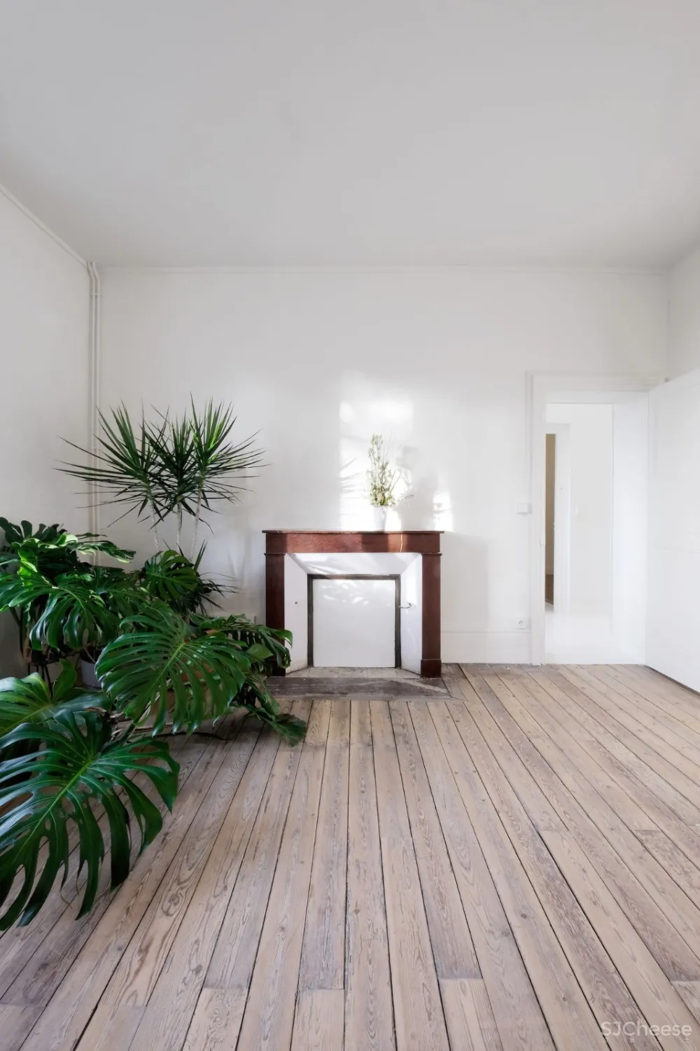 首发 | 布洛赫别墅, Nicolas Dorval-Bory Architectes设计 
<span style="position: relative; bottom: 2px; display: inline-block; vertical-align: middle; margin-left: 8px; width: 20px; height: 20px; background: #ffd914; text-align: center; font-size: 14px; border-radius: 3px;">首</span>