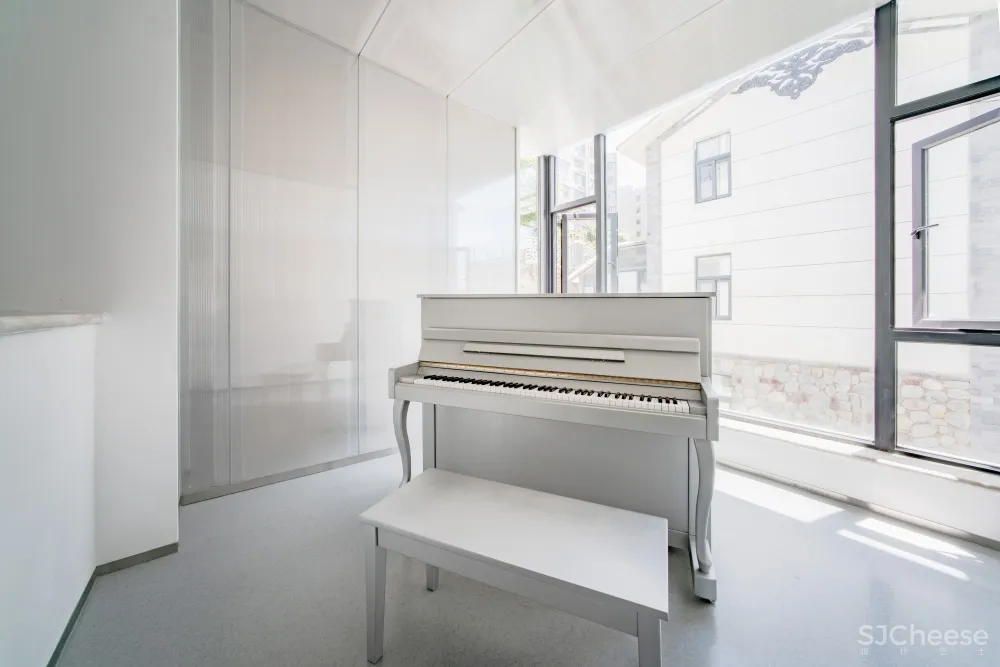 平介设计 | 洱海边的婚纱摄影公馆