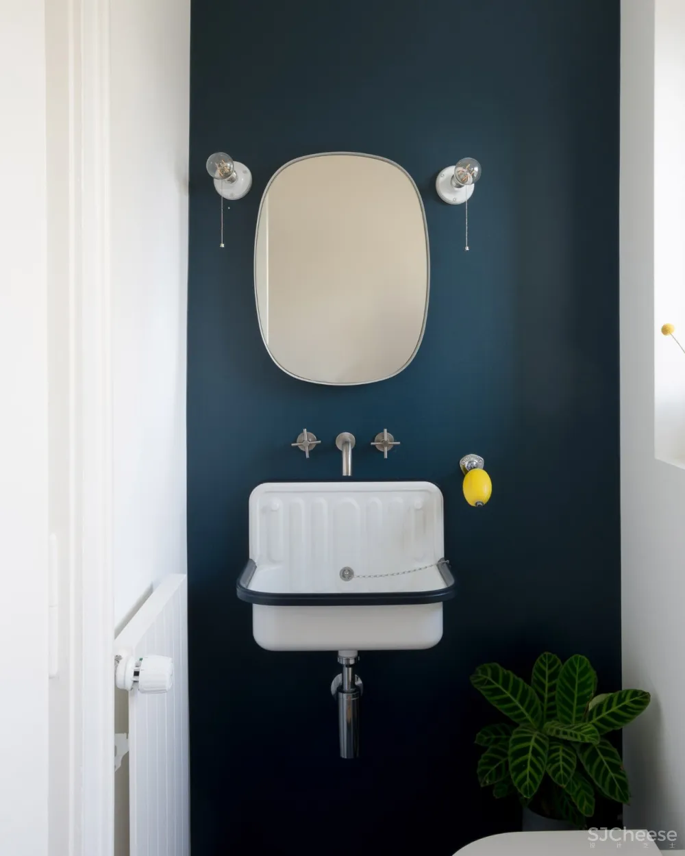 首发 | 布里斯森事务所更新了瑞士“混合”住宅与蓝色橱柜 
<span style="position: relative; bottom: 2px; display: inline-block; vertical-align: middle; margin-left: 8px; width: 20px; height: 20px; background: #ffd914; text-align: center; font-size: 14px; border-radius: 3px;">首</span>