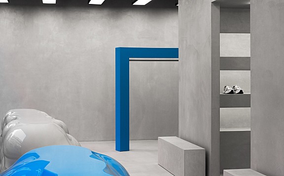 首发 | Axel Arigato:极简主义野兽派 哥本哈根旗舰店