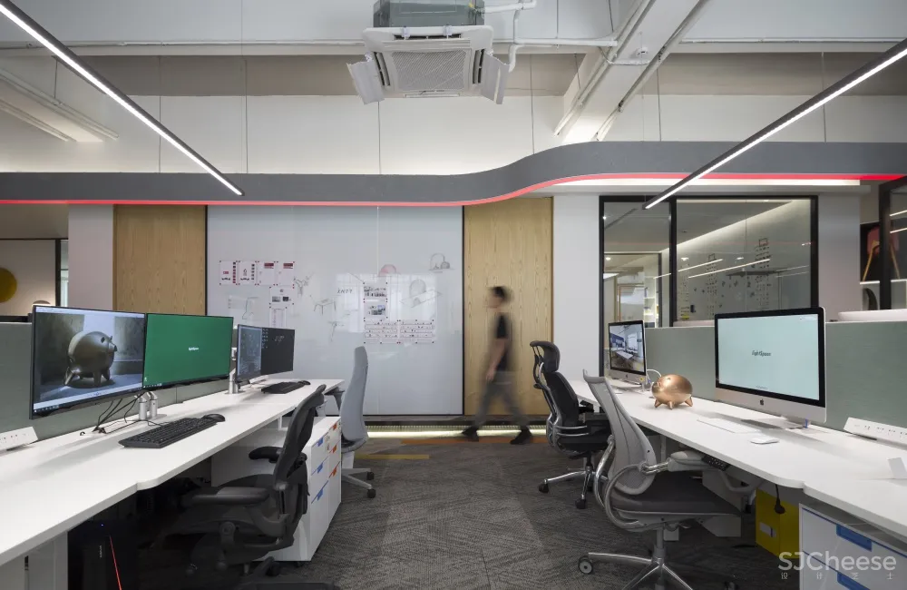 lightspace | 广州一个以“玩”为主题的办公空间